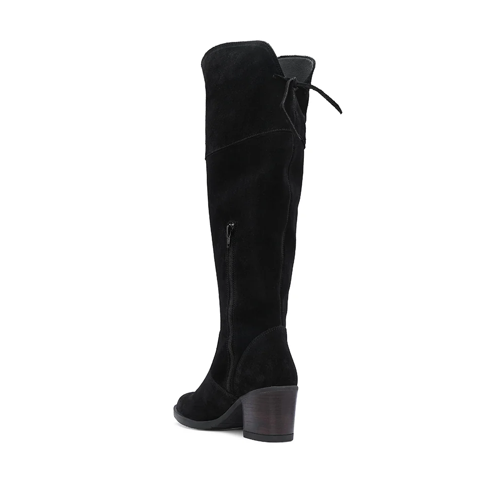 Bota Salto Médio Mulher Camurça Preto - Image 4