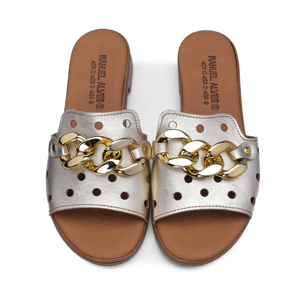 Chinelo Casual de Mulher Com Aplicação Metálica Dourado - Image 6