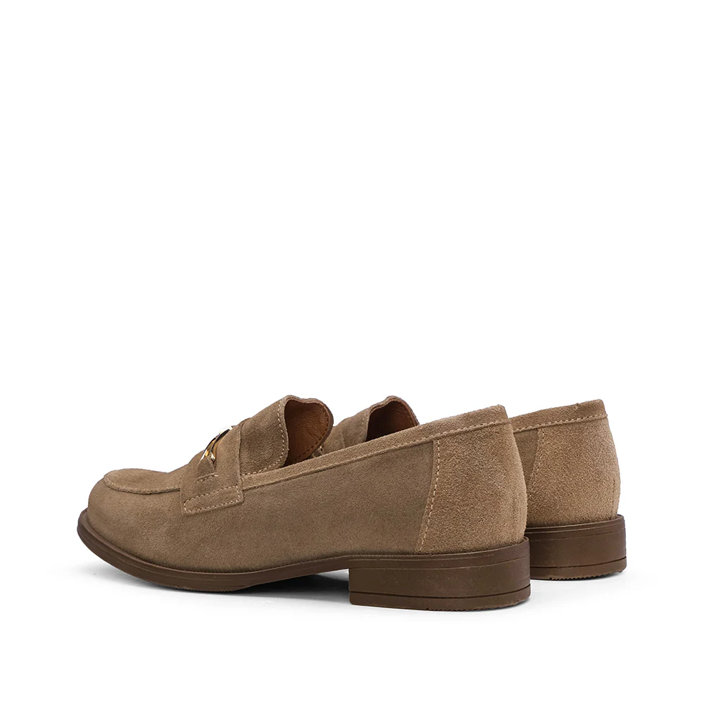 Sapato Mocassim Mulher Camurça Taupe - Image 3