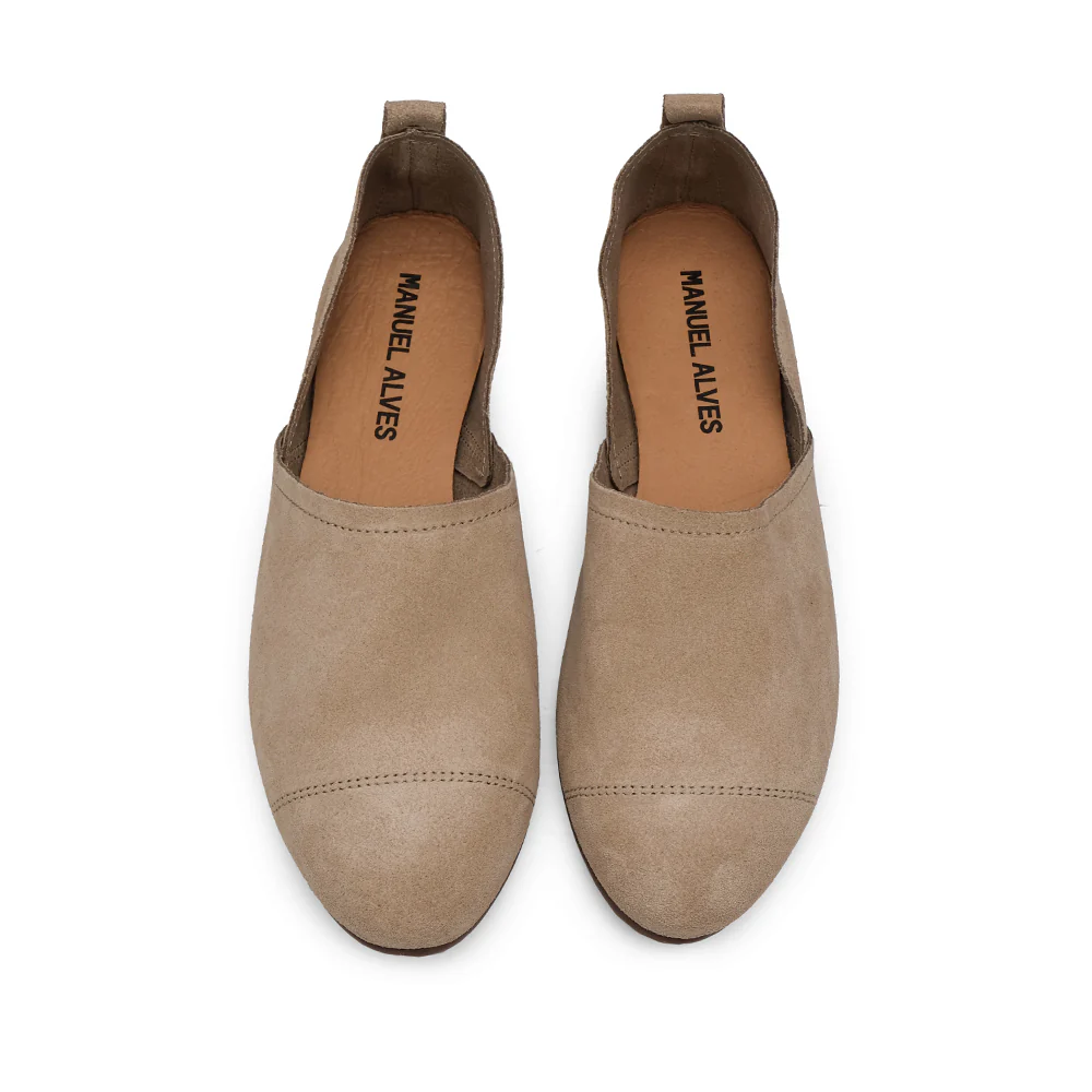 Sapato Salto Raso Mulher Camurça Taupe - Image 5
