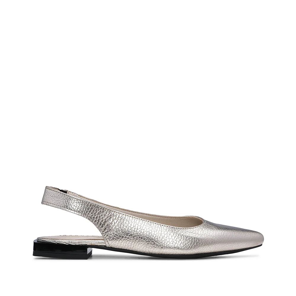 Sapato Salto Raso Mulher Metalizado Dourado