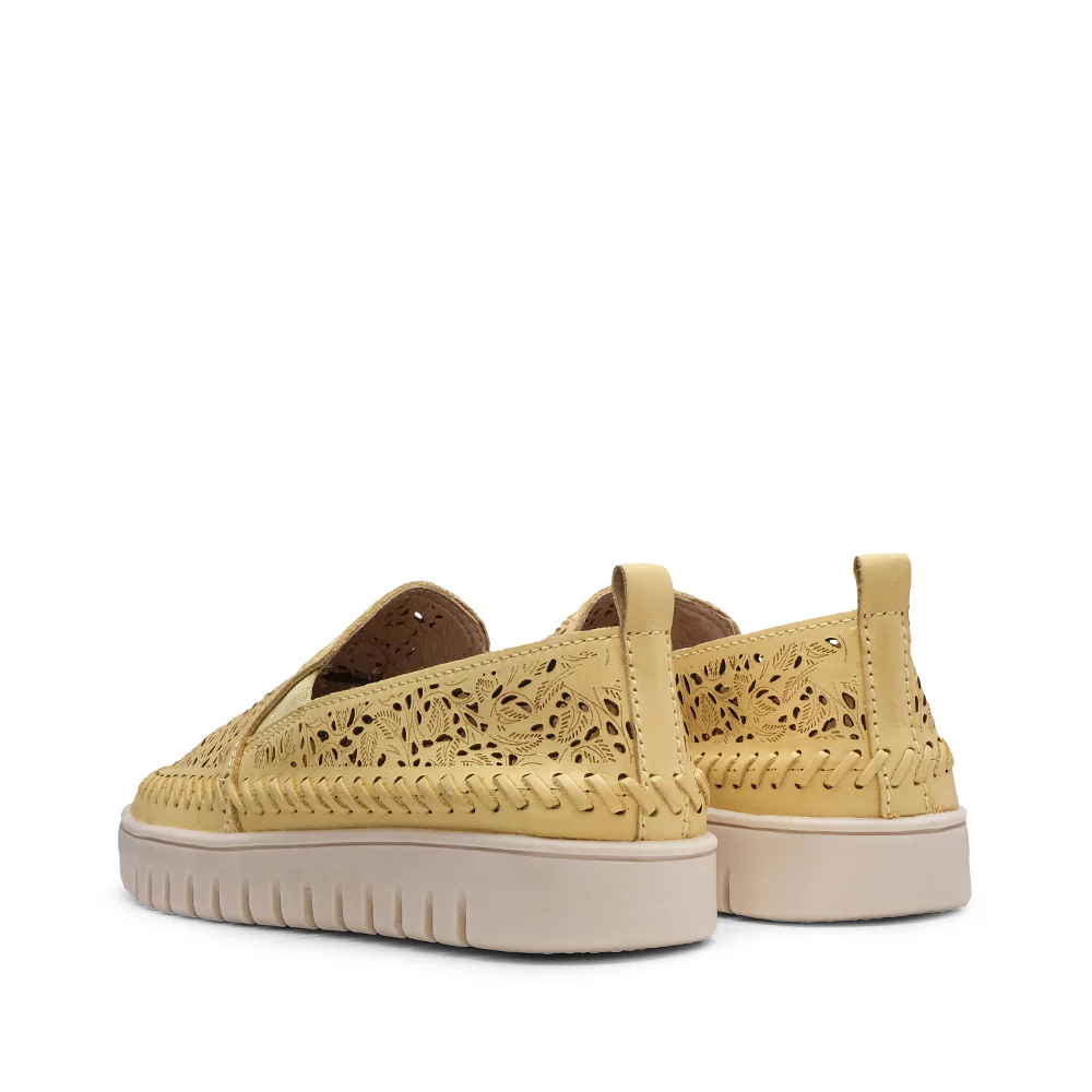 Sapato Salto Raso Mulher Pele Amarelo - Image 3