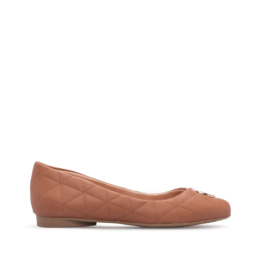 Sapato Salto Raso Mulher Pele Sintética Camel