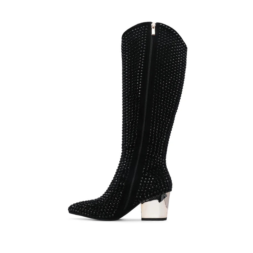 Bota Salto Médio Mulher Fantasia Preto - Image 2