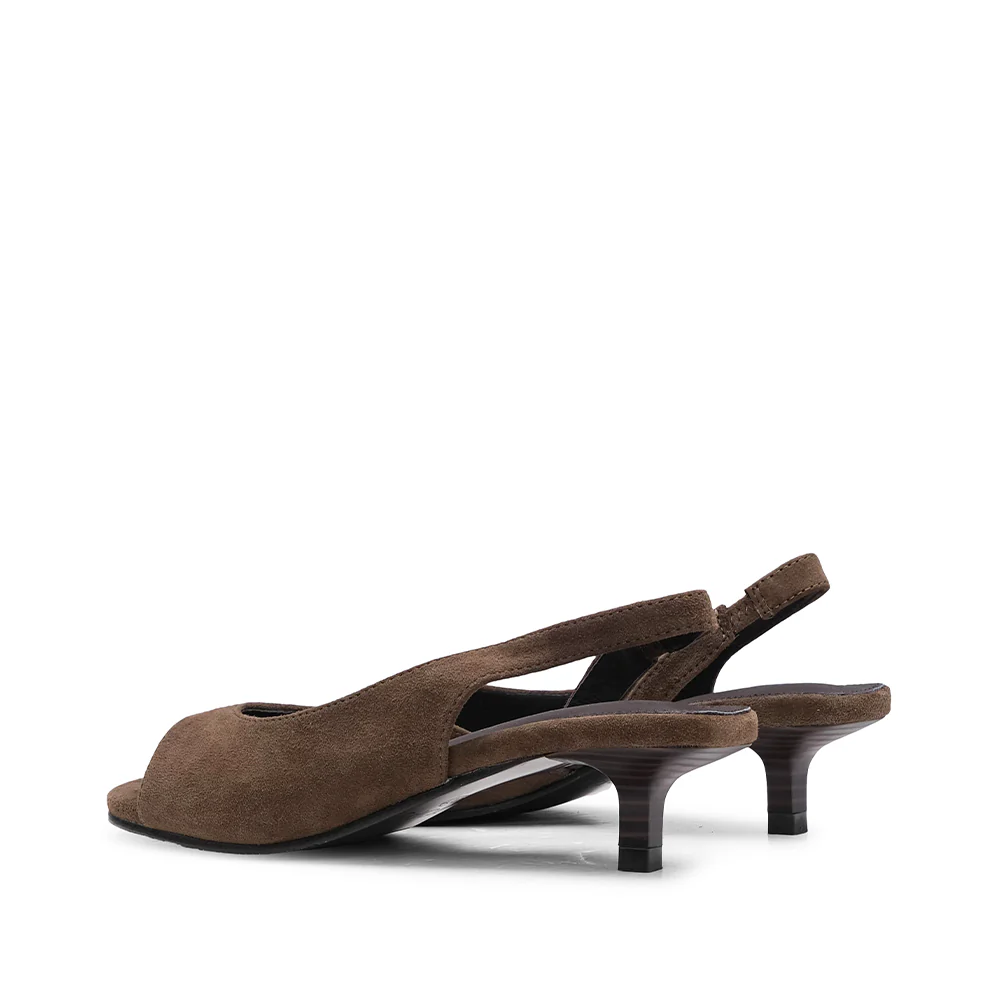 Sandália Salto Médio Mulher Camurça Castanho - Image 3
